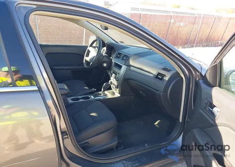 2012 Ford Fusion Se z USA, uszkodzony, nr VIN 3FAHP0HA3CR192827